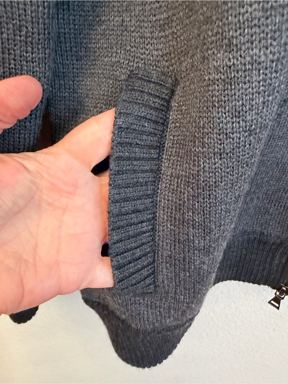 Vince Men's Charcoal Gray Zip-Front Cardigan Sweater Sz M All wool double zip - Picture 5 of 13